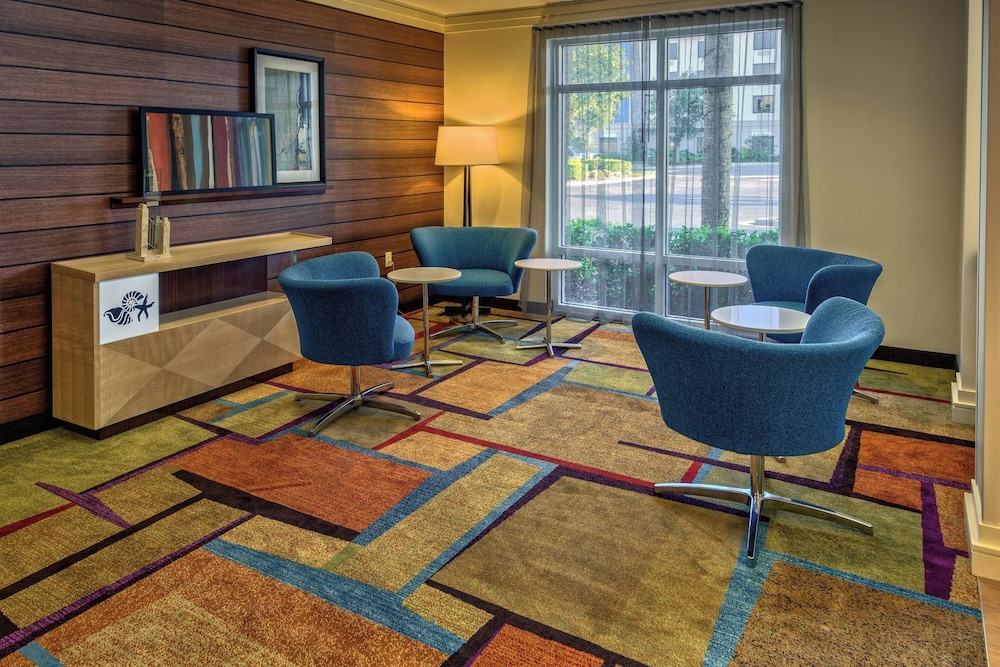 Fairfield Inn & Suites by Marriott Naples - photo 3