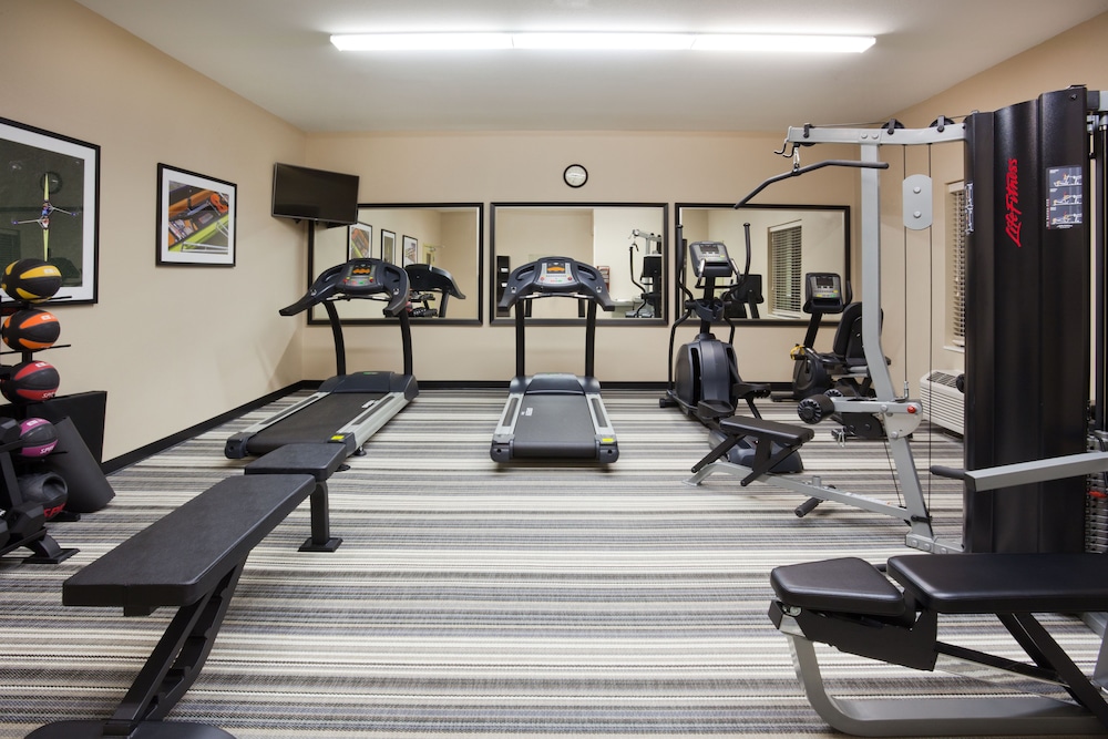 Candlewood Suites Dickinson ND by IHG - photo 19
