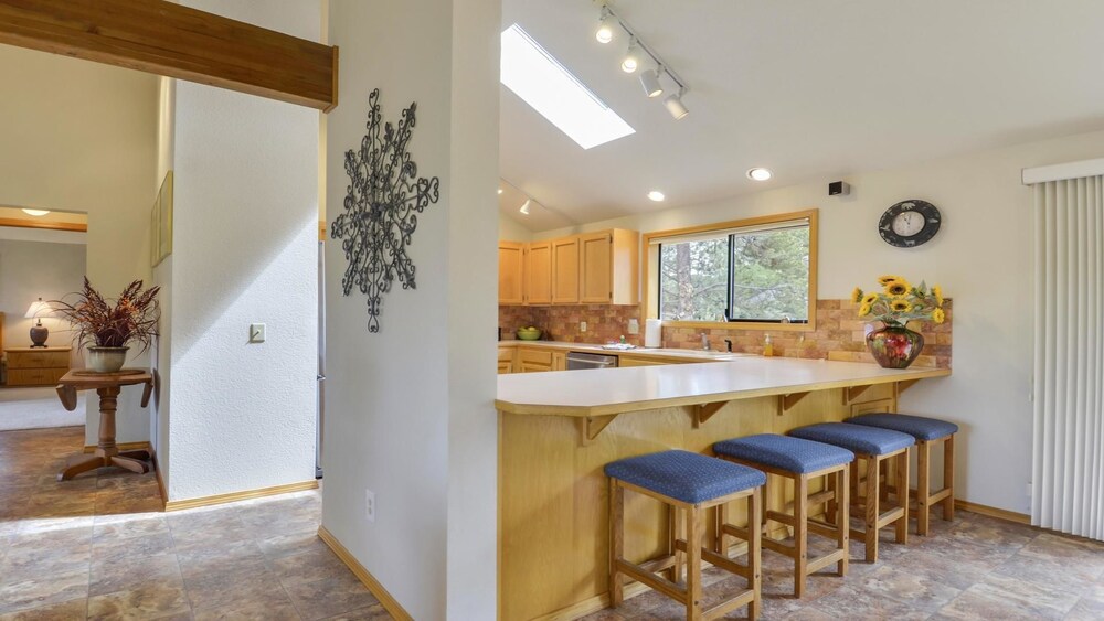White Elm 28 Meredith Lodging - photo 15