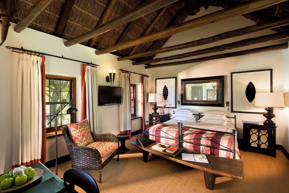 Bushmans Kloof Wilderness Reserve — 5-Star Luxury Hotel in Clanwilliam, South Africa
