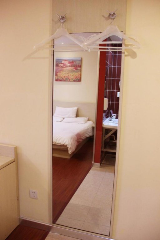 Hanting Hotel — hotel in Shihezi