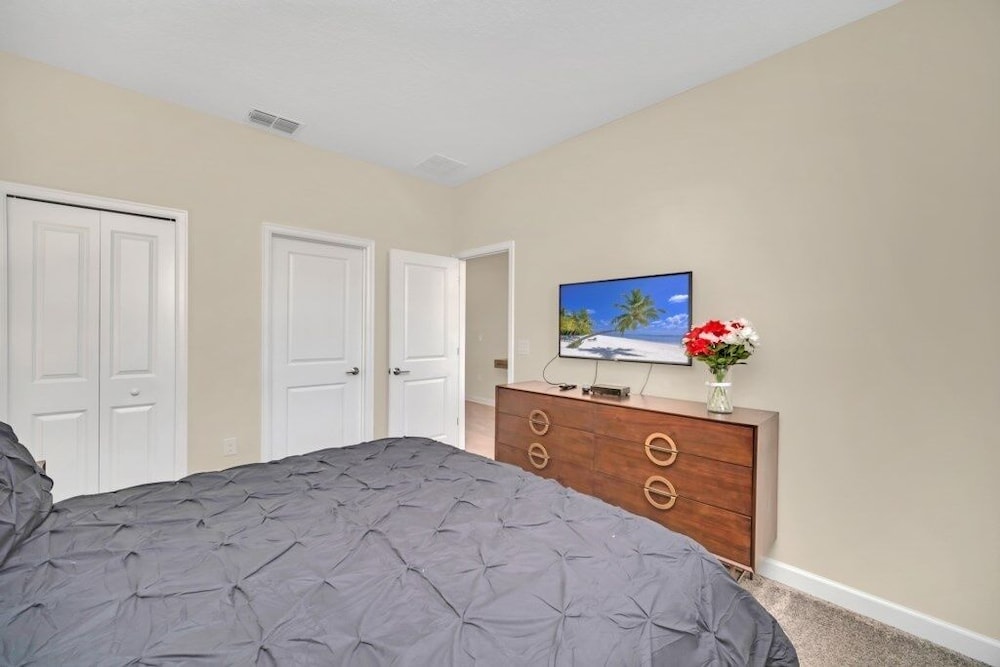 Ultimate 9 Champions Gate Resort Property With Spa 9 Bedroom Villa by RedAwning Kissimmee - photo 3
