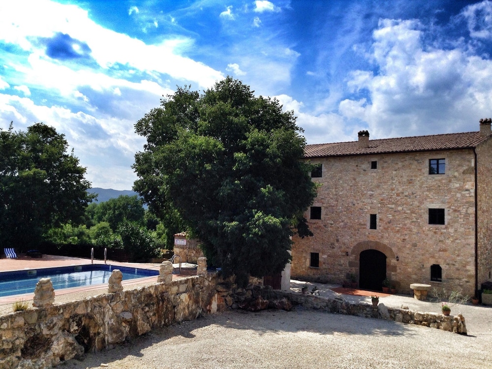 Hotel Mas Pelegri — hotel in Esponella