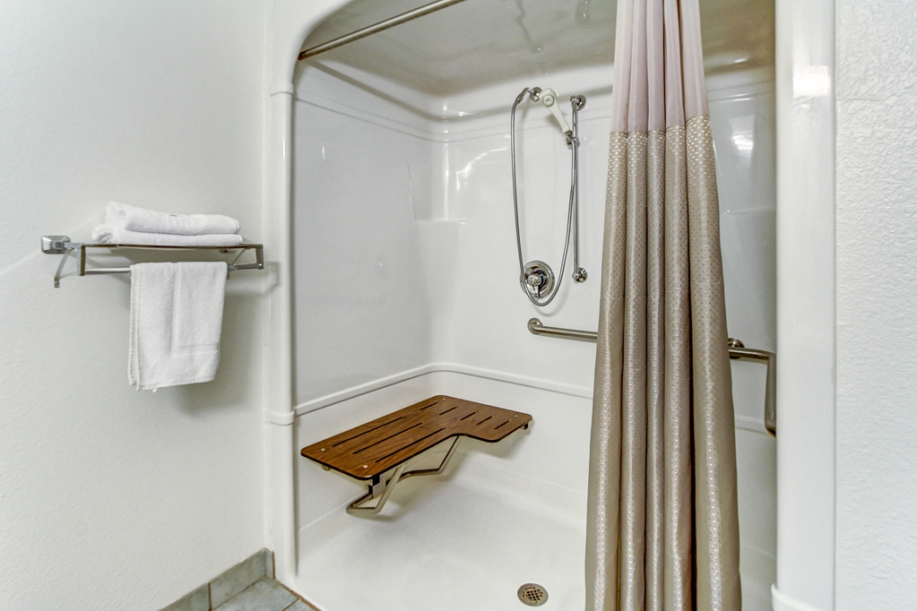 Motel 6 Medina OH Cleveland - photo 15