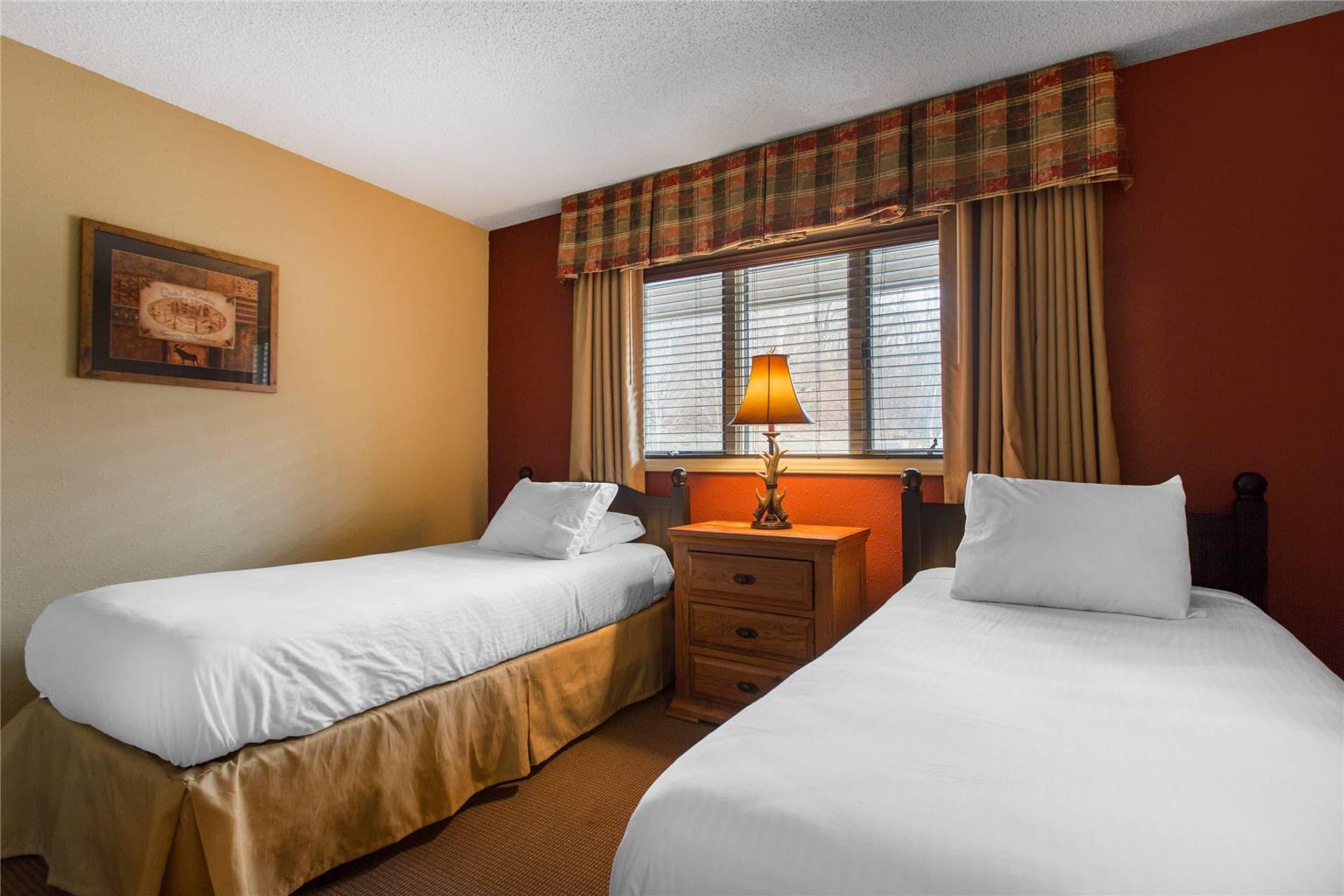 Bluegreen Vacations Blue Ridge Village an Ascend Collection Resort - photo 36