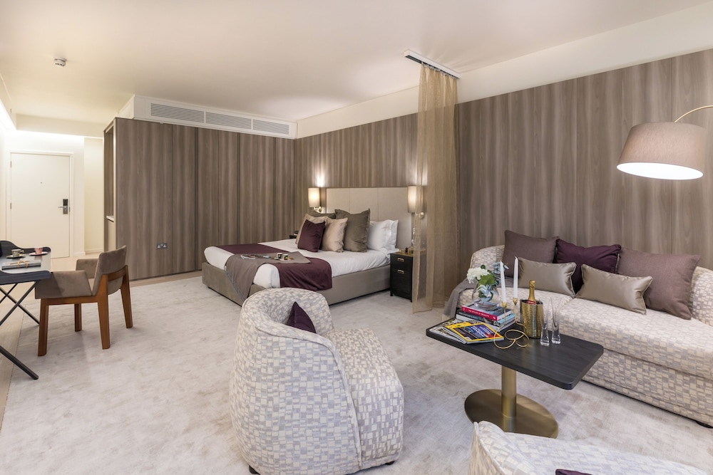 The Quarters Swiss Cottage — 4-Star Luxury Hotel in London, United Kingdom