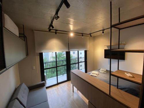 82 New studio next Paulista Av fast wifi and balcony — 4-Star Luxury Hotel in Sao Paulo, Brasil