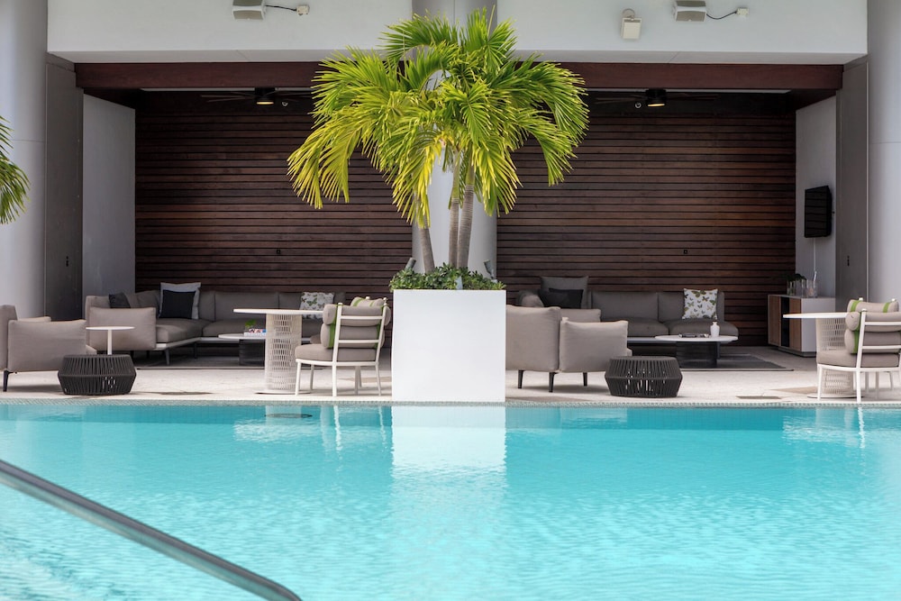 Kimpton Epic Hotel By Ihg - photo 43