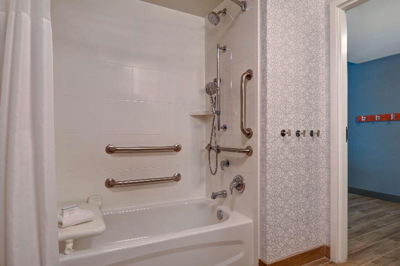 Hampton Inn & Suites Clearwater St. Petersburg Ulmerton Road FL - photo 48