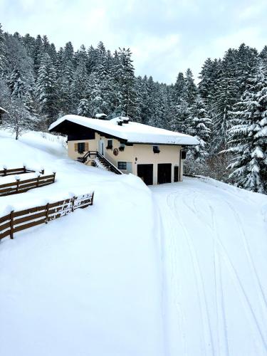 Sunnseit Lodge Kitzbüheler Alpen — 4-Star Luxury Hotel in Sankt Johann In Tirol, Austria