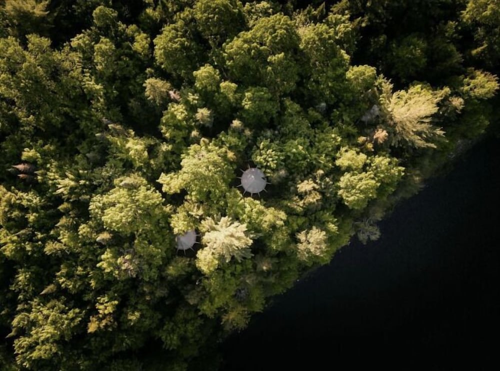 Hotel Uniq Foret O Cascades — Rawdon