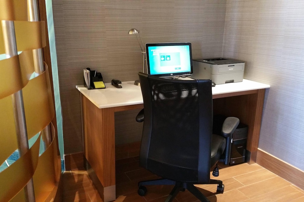 SpringHill Suites by Marriott West Mifflin - photo 18