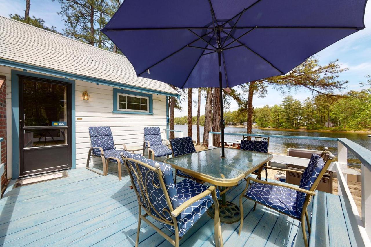 Lake House Retreat — 4-Star Luxury Hotel in Ossipee, United States