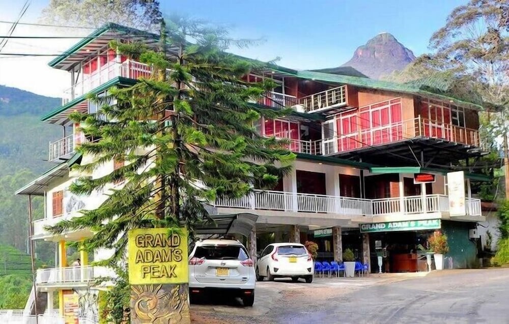 Grand Adams Peak Hotel in Ratnapura, Sri Lanka