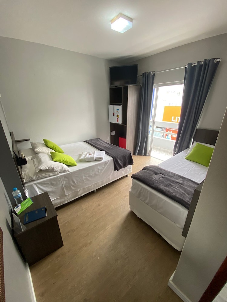 Rezende Suites Hotel in Balneario Camboriu, Brasil