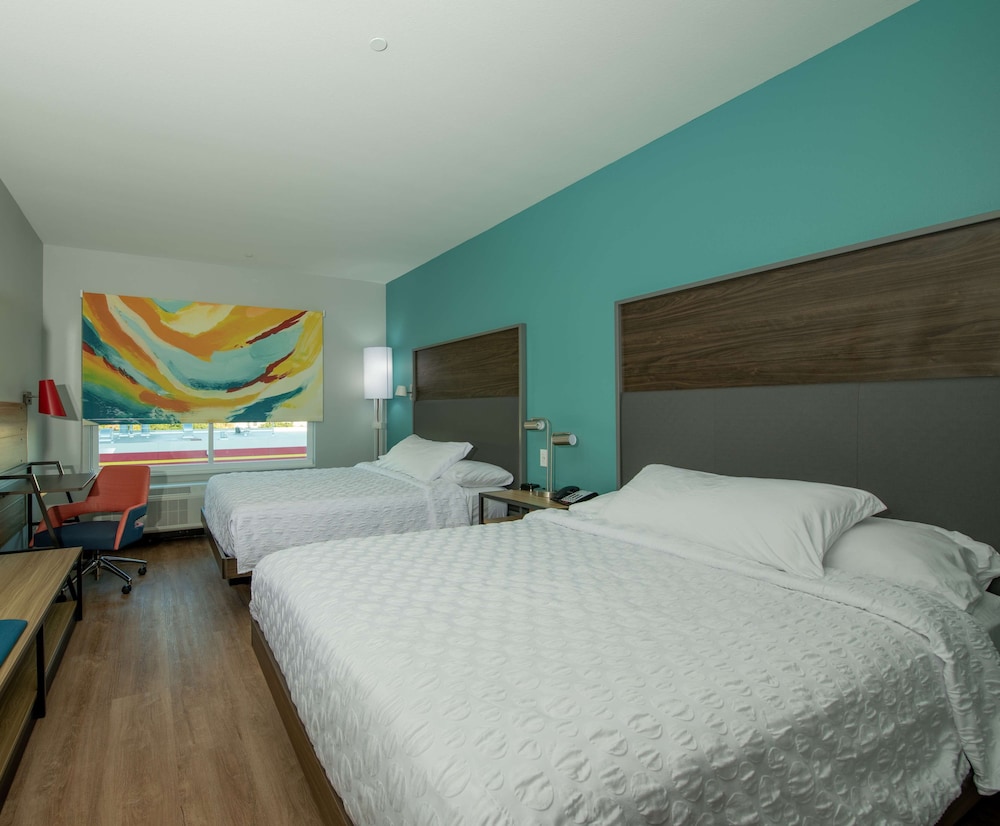 Tru by Hilton The Colony Dallas - photo 6