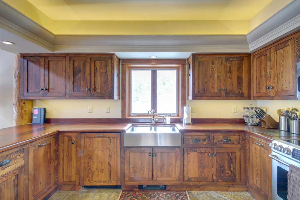 Big Sky Condo w Mountain Views 1 Mi to Resort - photo 18