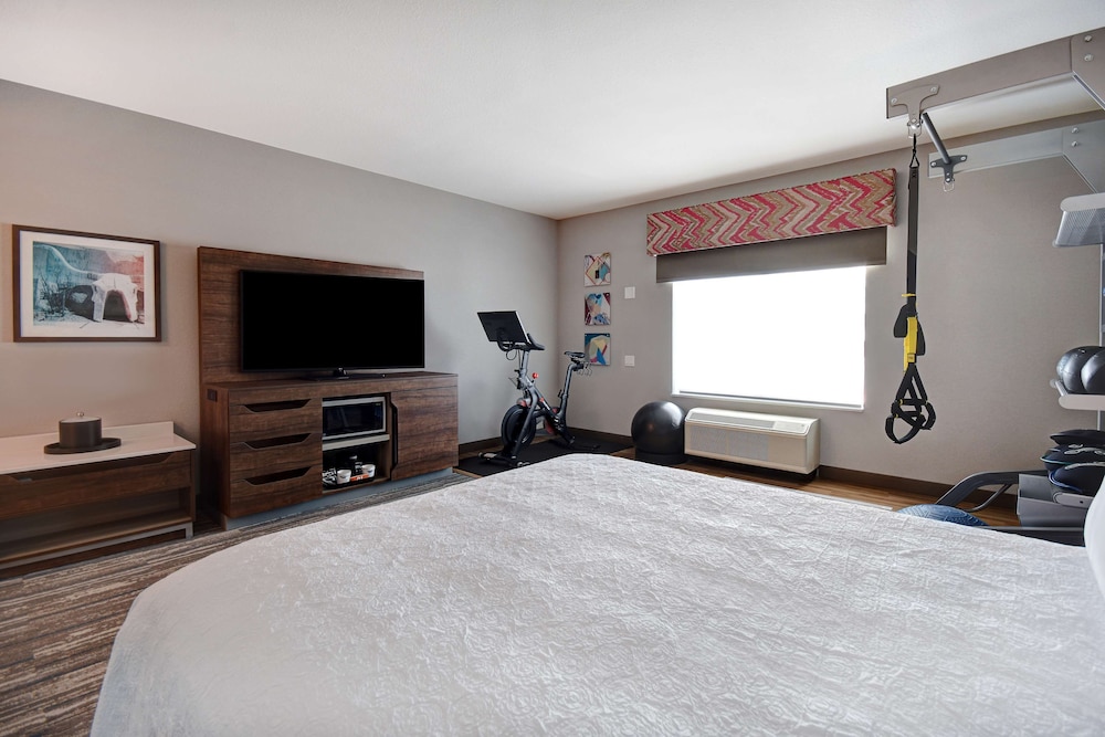 Hampton Inn Tucson Downtown - photo 14