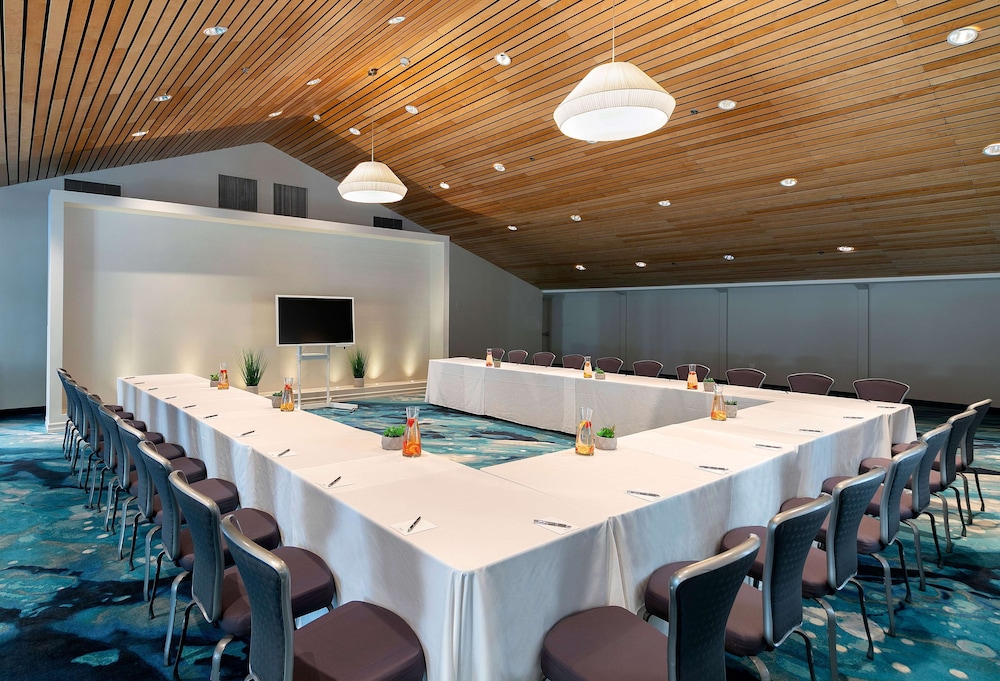 Belamar Hotel Manhattan Beach Tapestry Collection by Hilton - photo 38