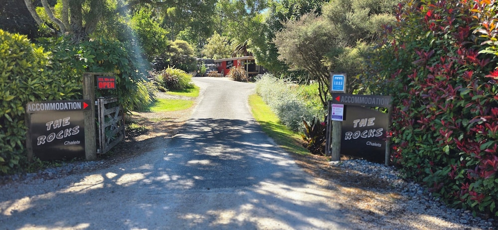The Rocks Chalets in Takaka, New Zealand