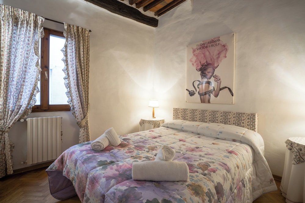 Best Affittacamere Pitti - last minute hotel in Florence