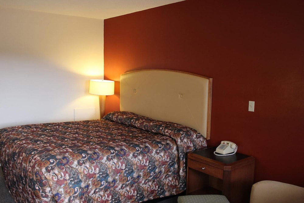 Hastings Inn - photo 20