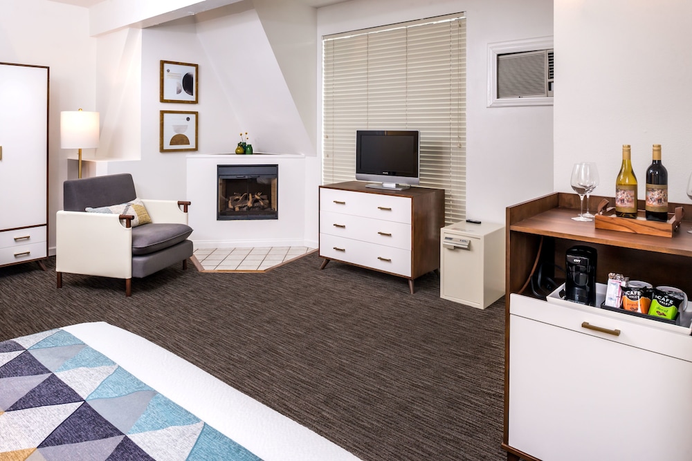 Wine Valley Inn - photo 15