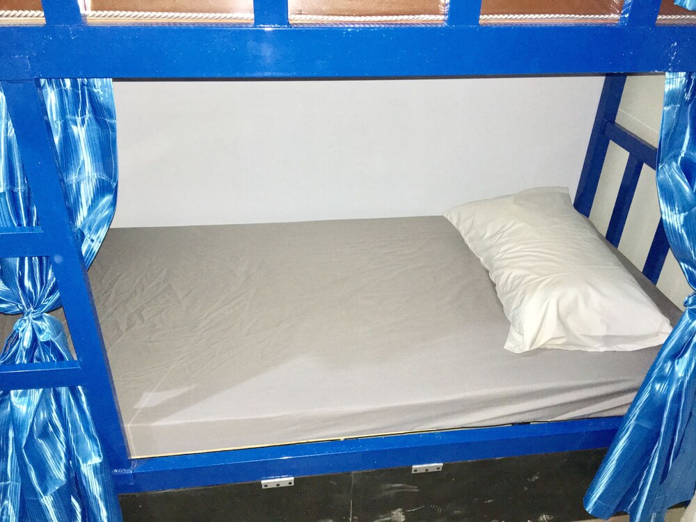 Vr Hostel สะพานควาย