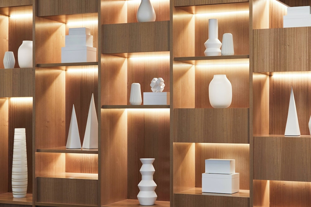 AC Hotel by Marriott Dallas by the Galleria - photo 3