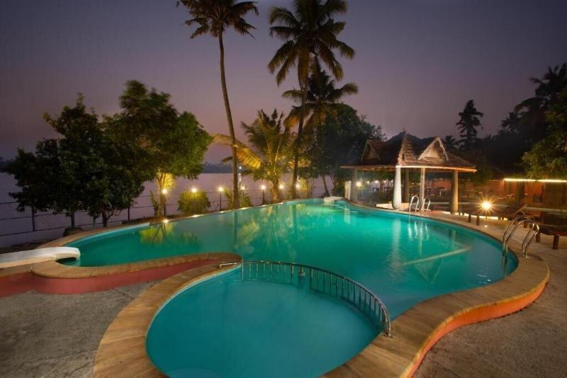 Ananda Cherai - carbon neutral hotel in Cochin
