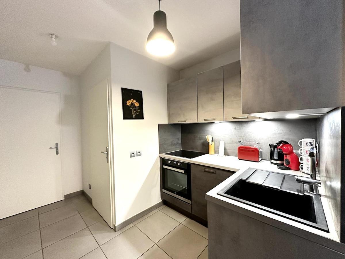 T3 Calme & Lumineux Ideal Familles & Pros a Villeurbanne in Villeurbanne, France