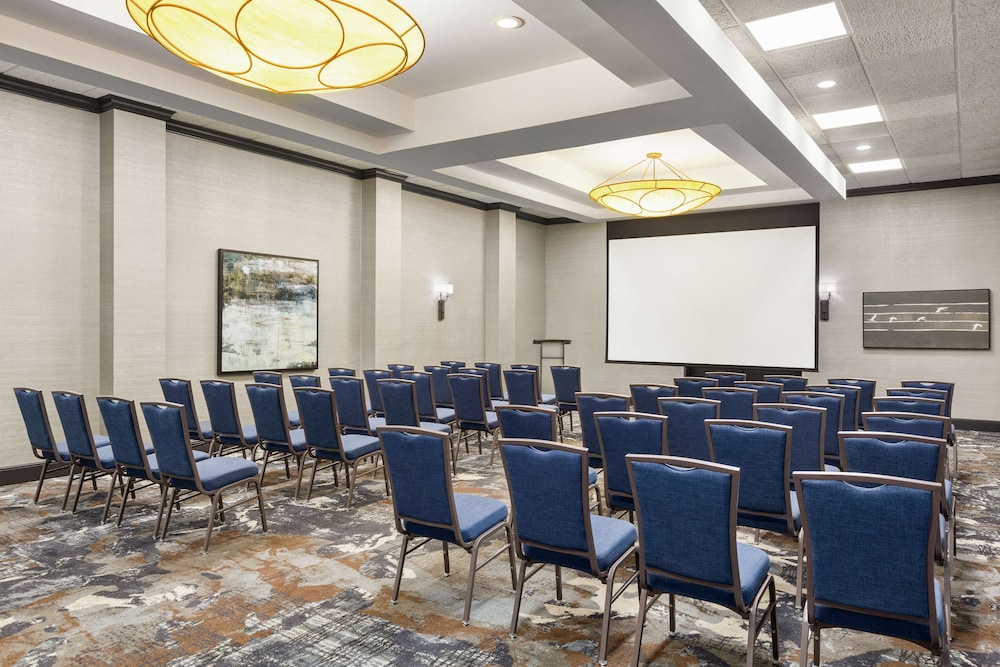 DoubleTree by Hilton Hotel Jackson - photo 59