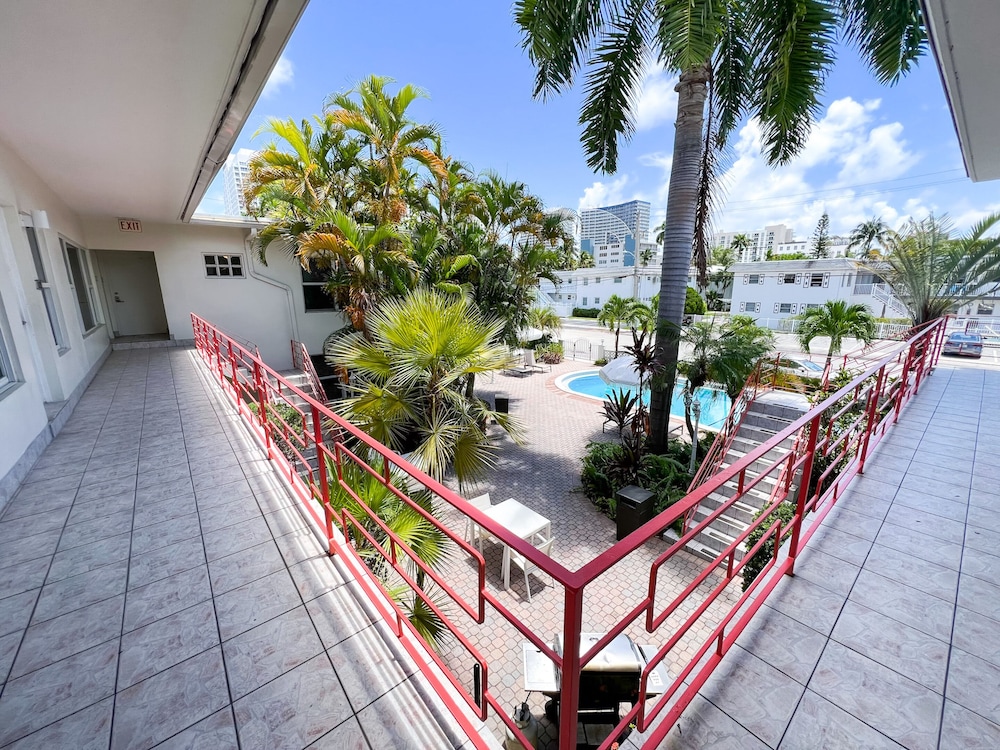Winterset A North Beach Village Resort Hotel - photo 102