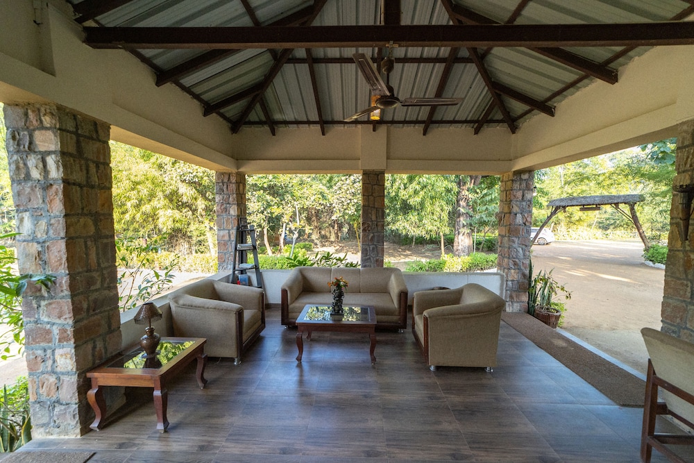 Tiger Trails Resorts — Manpur — photo 2