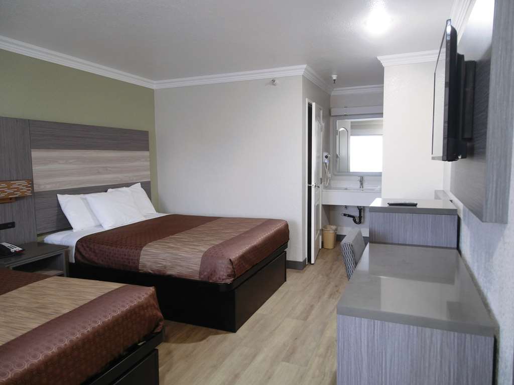Americas Best Value Inn Rialto - photo 15
