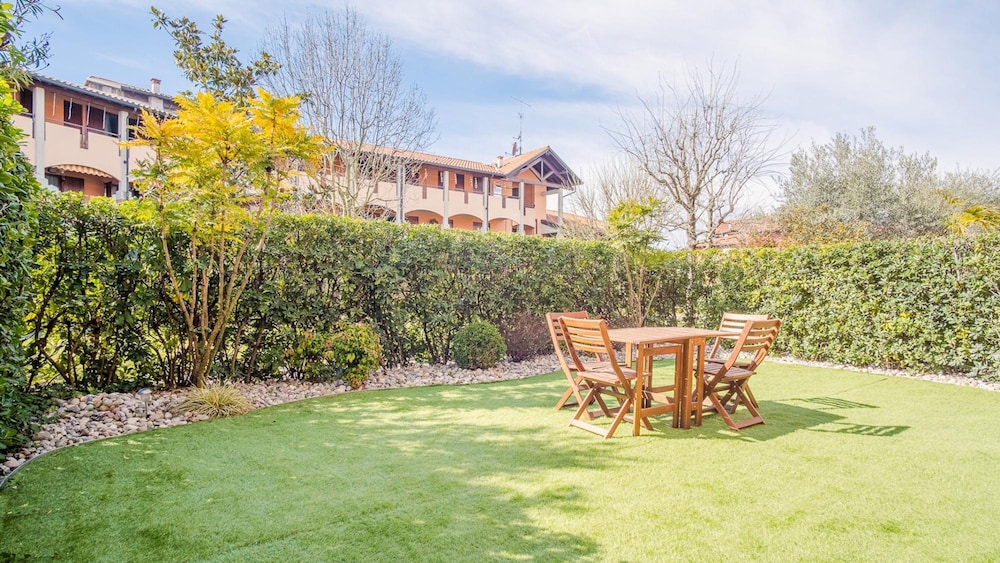 Il Giardino Dell Eden Italian Homing — 4-Star Luxury Hotel in Sirmione, Italy