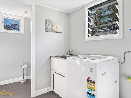 Morton Cottage at Lemon Tree — Lemon Tree Passage — photo 4