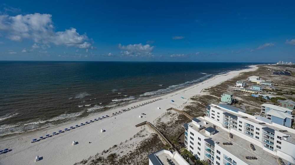 Phoenix Gulf Towers 1802 2 Bedroom Condo - photo 57