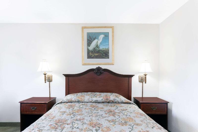 Knights Inn Yemassee - photo 12