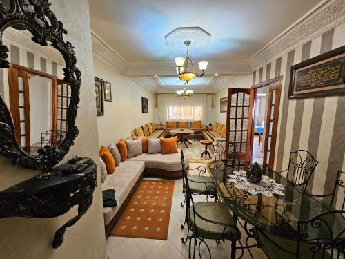 Spacieux appartement familial — 4-Star Luxury Hotel in Tangier, Morocco