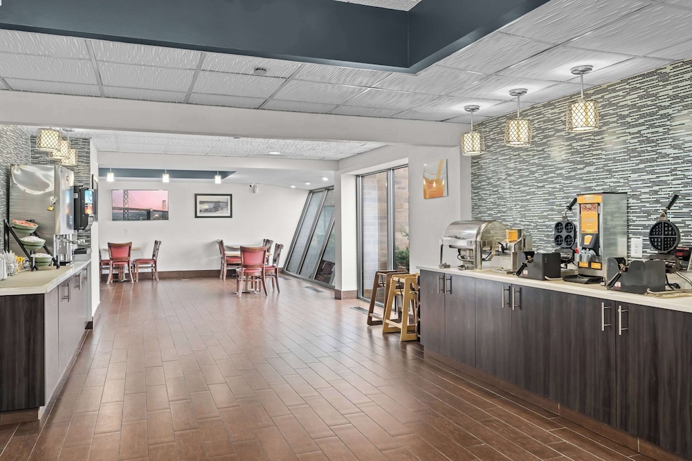 Quality Inn & Suites Mall of America MSP Airport - photo 49