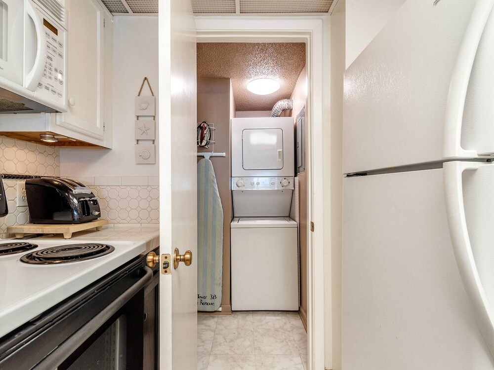 Gulf Tower by Bender Vacation Rentals - photo 33
