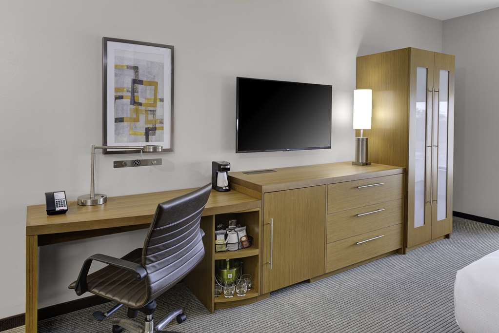 Hyatt Place Dallas Allen - photo 20