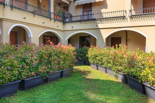 Emerald Suites — 4-Star Luxury Hotel in Stresa, Italy