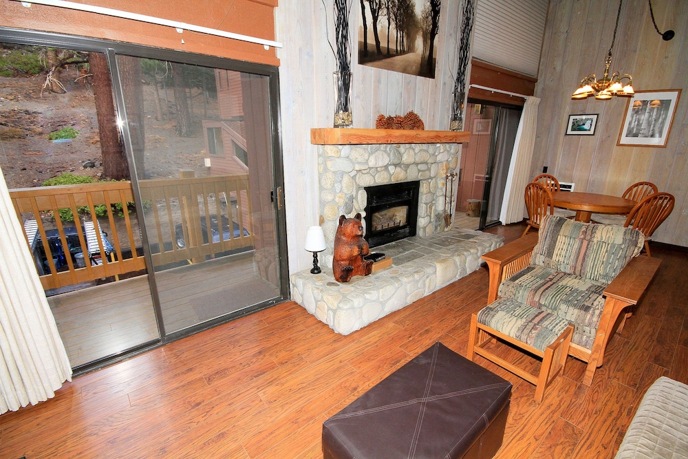 Mammoth Ski & Racquet Club - photo 46