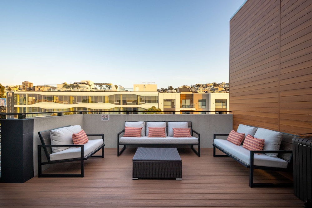 Infinity Hotel San Francisco Tapestry Collection by Hilton - photo 103