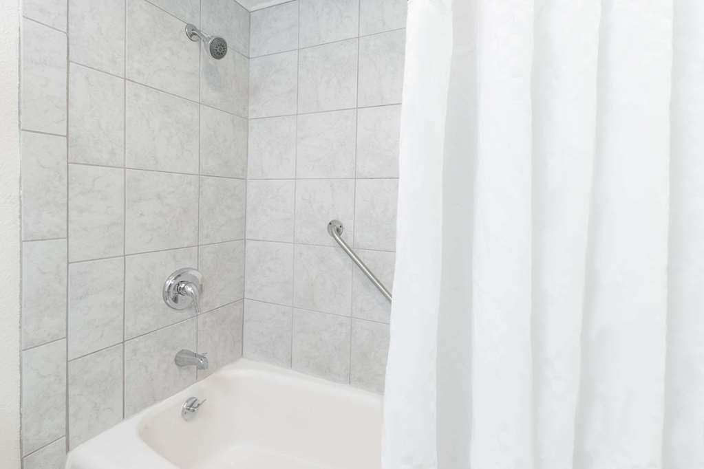 Travelodge by Wyndham Shreveport LA - photo 9