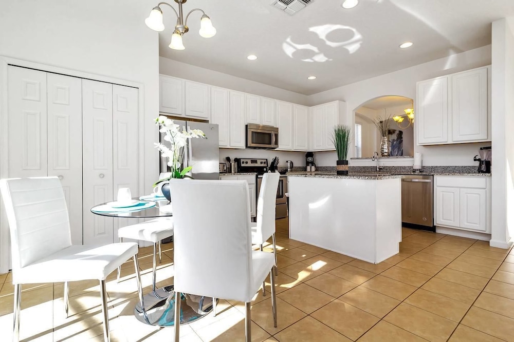 Aviana Resort beautiful 6bd 5ba Pool Home #6av400 - photo 16