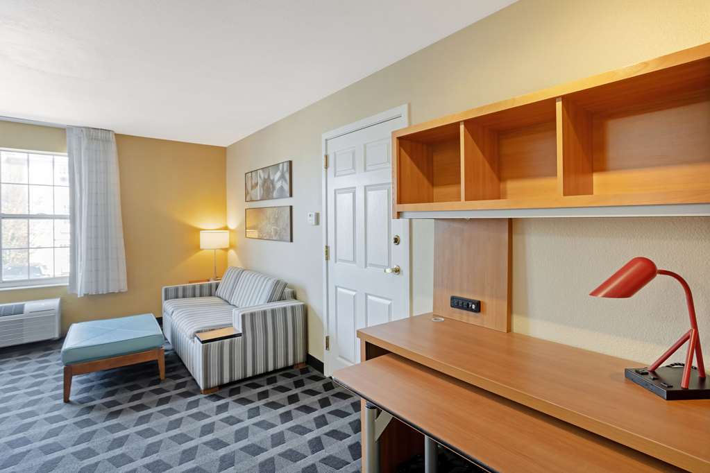 MainStay Suites Mt. Laurel Philadelphia - photo 23