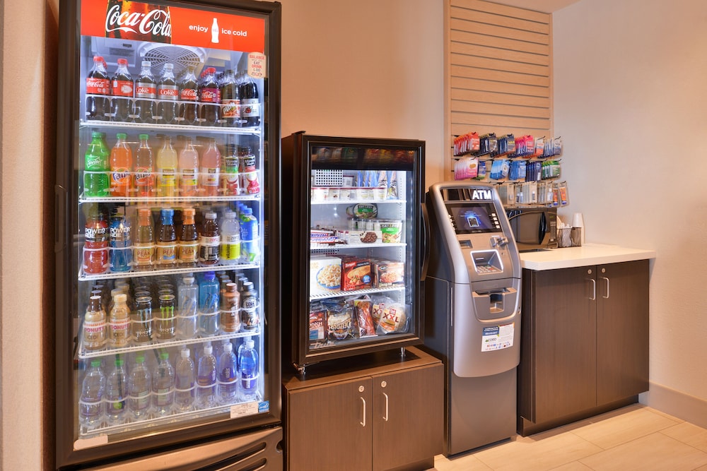 Holiday Inn Express & Suites Olathe West by IHG - photo 21